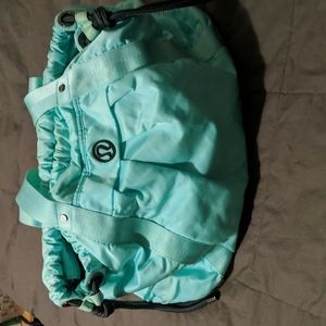 Lululemon effortless tote (rare)